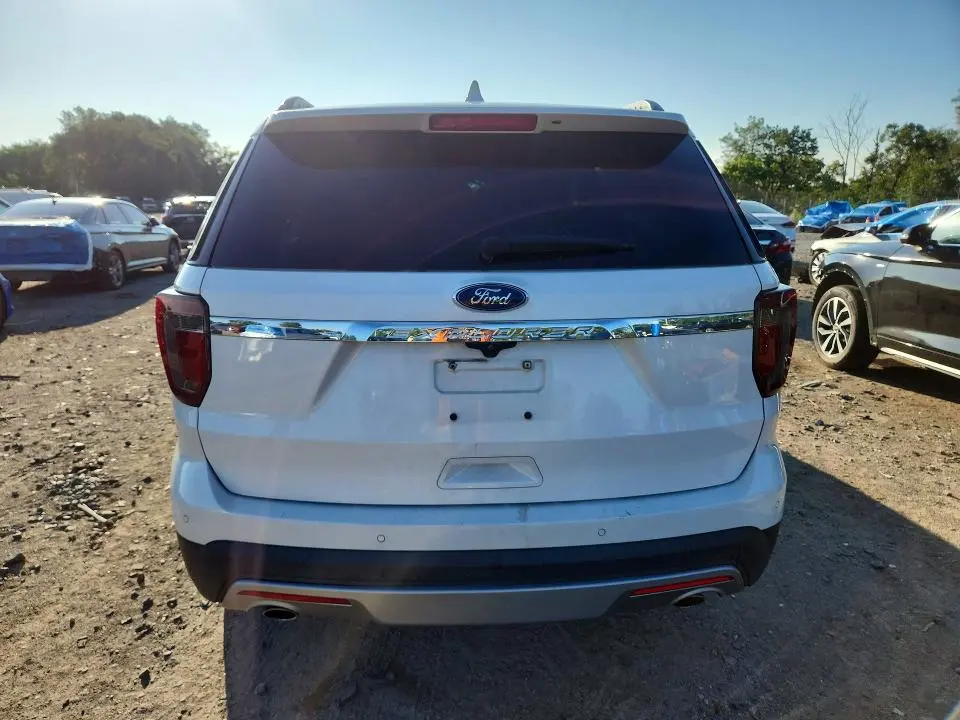 2016 FORD EXPLORER XLT  
