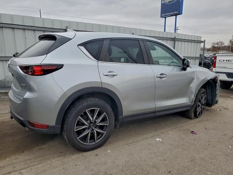 2018 MAZDA CX-5 TOURING  