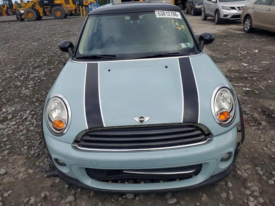 2012 MINI COOPER   