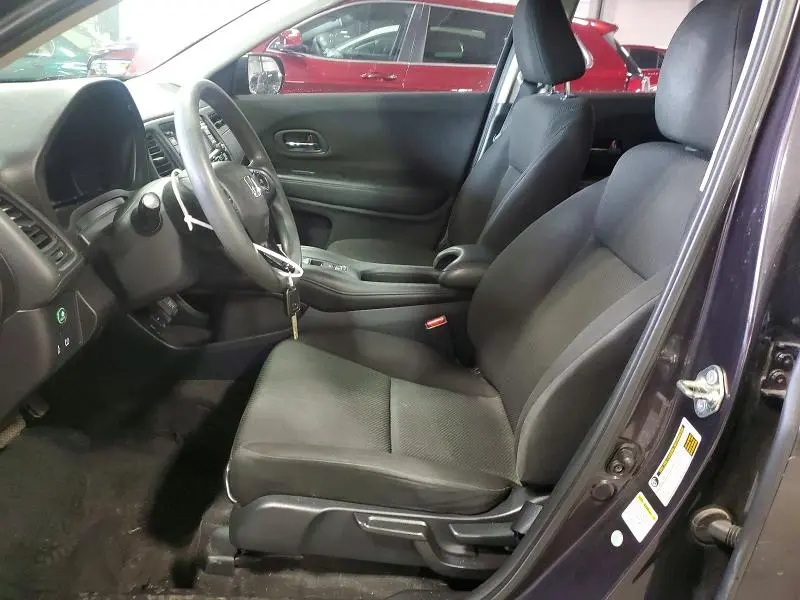 2016 HONDA HR-V LX  
