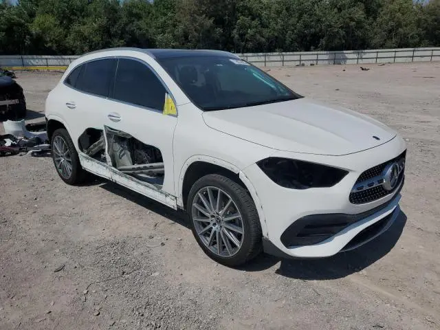 2021 MERCEDES-BENZ GLA 250  