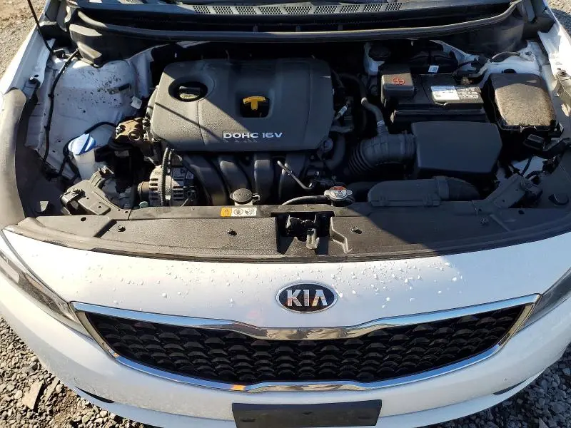 2018 KIA FORTE LX  
