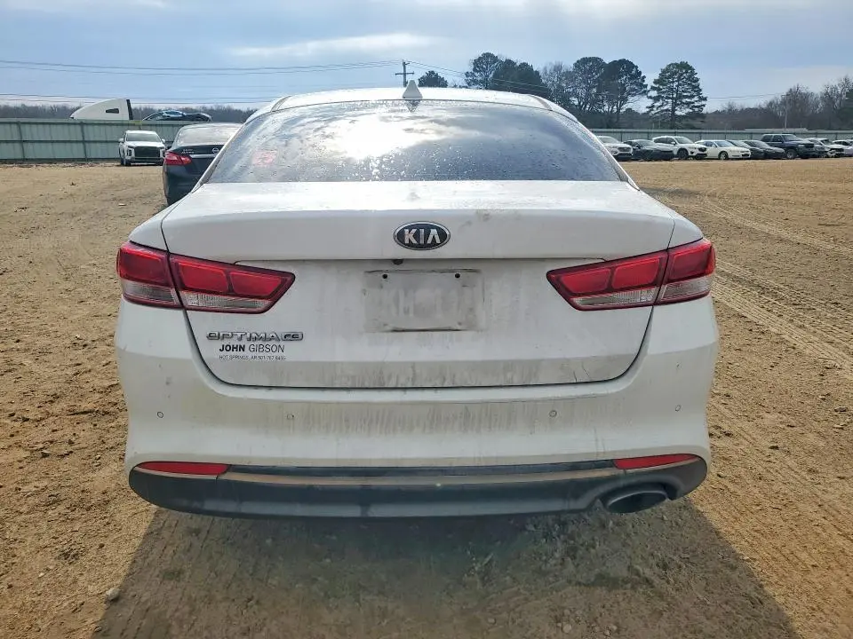 2018 KIA OPTIMA LX  