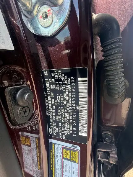 2013 KIA SORENTO LX  