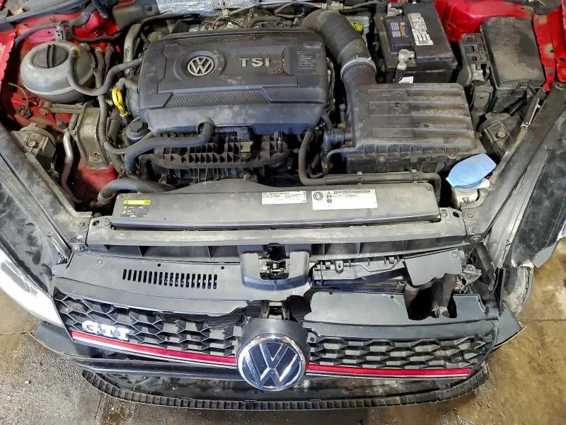 2015 VOLKSWAGEN GTI   