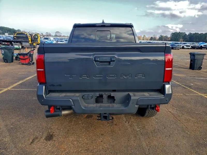 2024 TOYOTA TACOMA DOUBLE CAB  