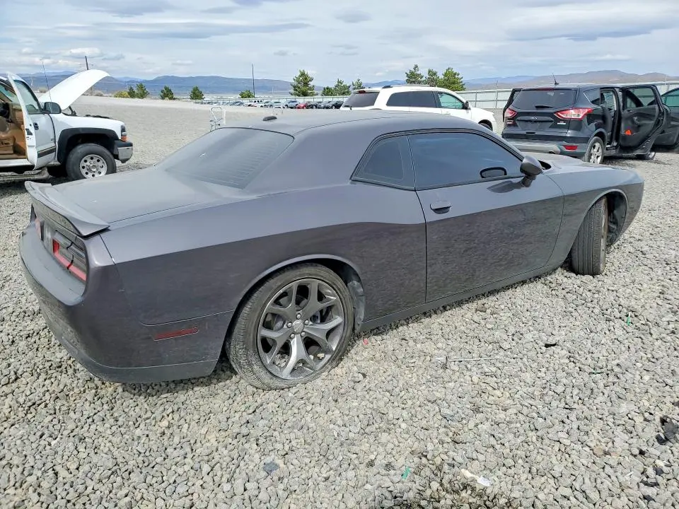 2015 DODGE CHALLENGER SXT  