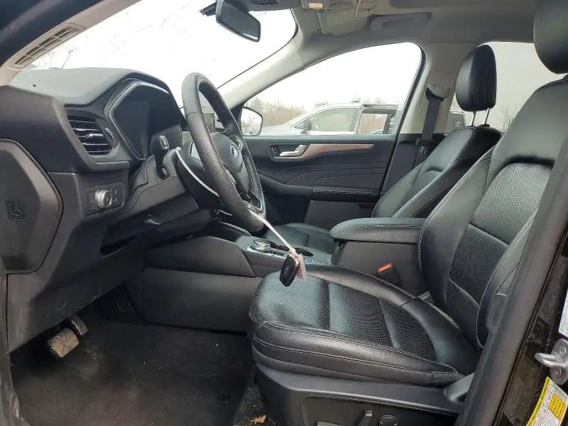 2021 FORD ESCAPE TITANIUM  
