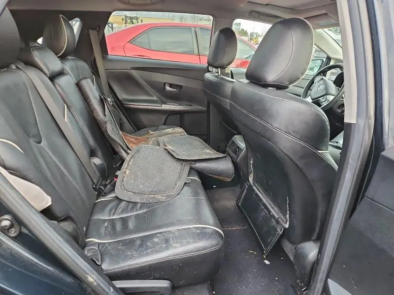 2016 TOYOTA VENZA XLE  