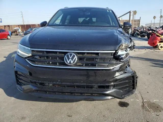 2023 VOLKSWAGEN TIGUAN SE R-LINE BLACK  