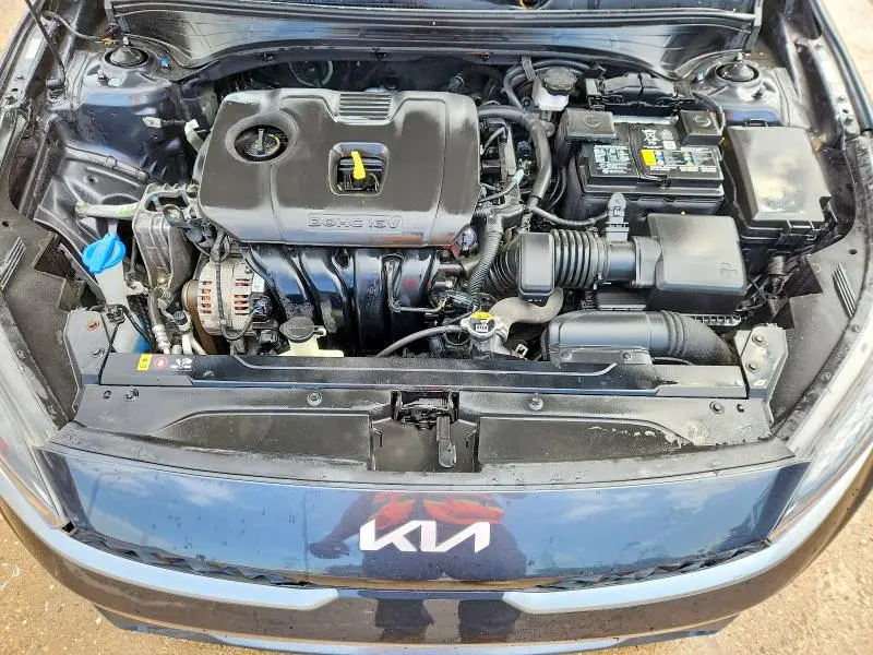 2023 KIA FORTE LXS  