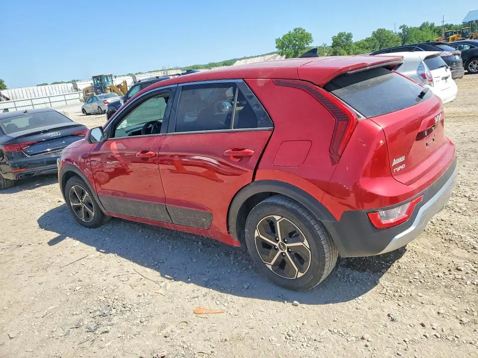 2023 KIA NIRO LX  