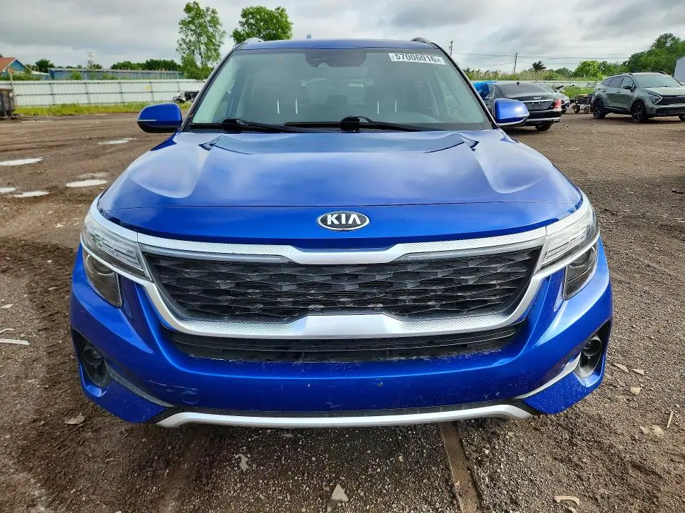 2021 KIA SELTOS S  