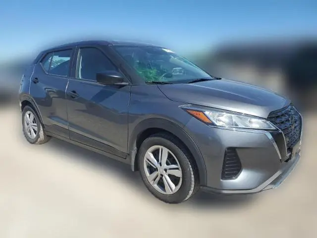2021 NISSAN KICKS S  