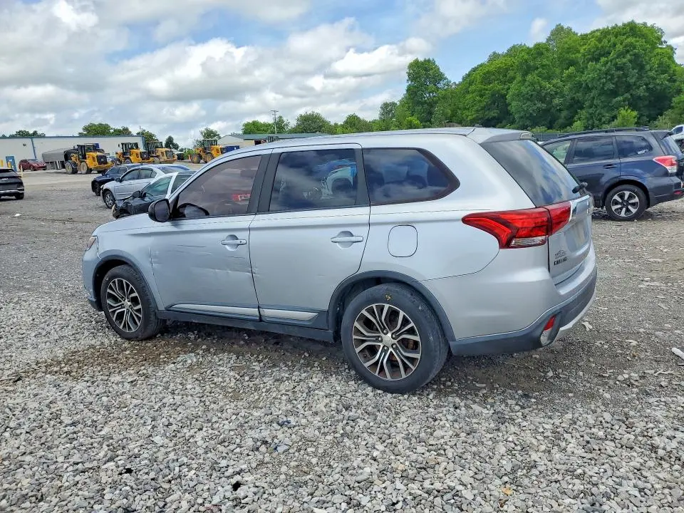 2016 MITSUBISHI OUTLANDER ES  