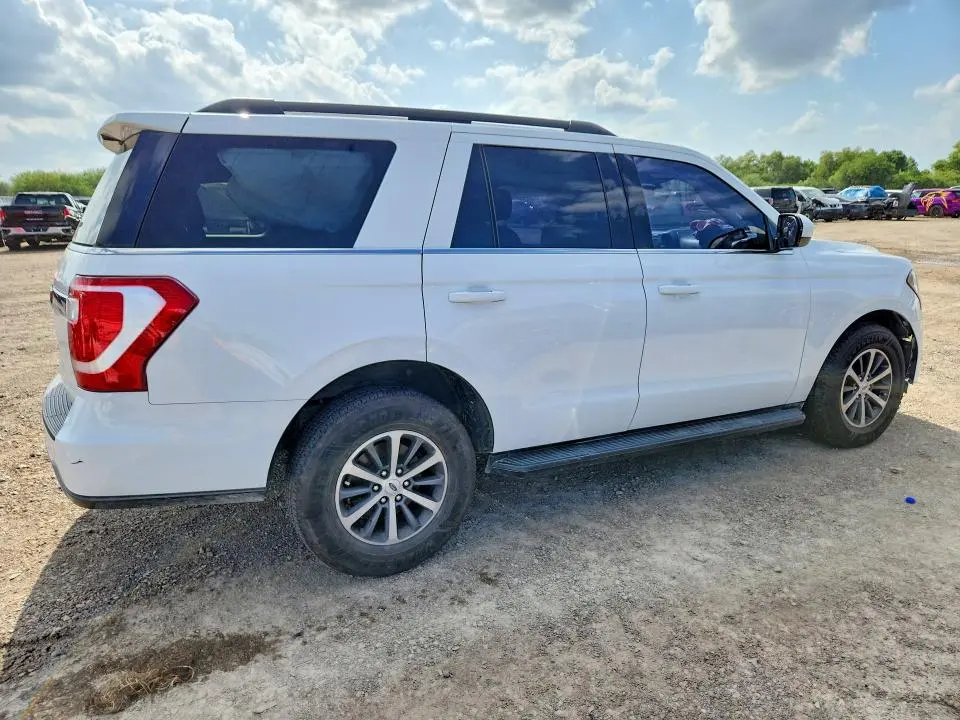 2021 FORD EXPEDITION XLT  