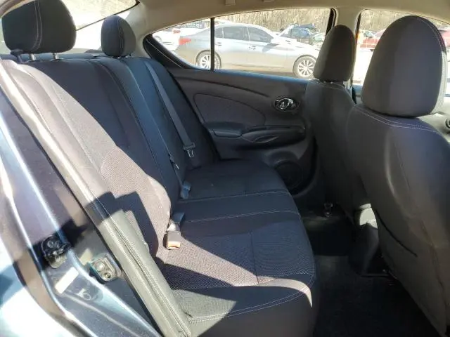 2016 NISSAN VERSA S  