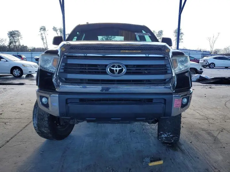 2014 TOYOTA TUNDRA CREWMAX SR5  