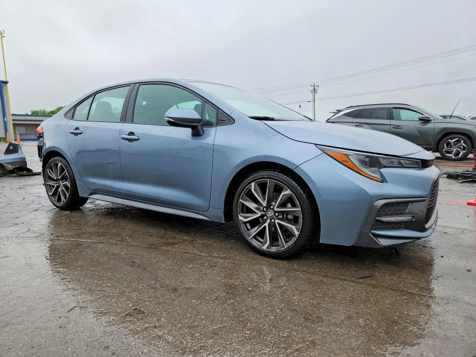 2020 TOYOTA COROLLA SE  