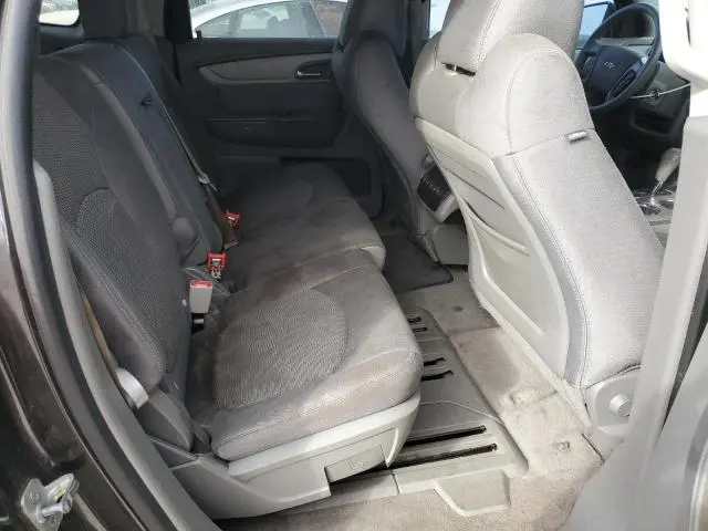 2014 CHEVROLET TRAVERSE LS