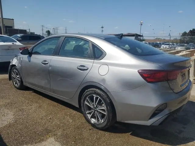 2023 KIA FORTE LX  