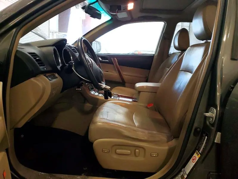 2012 TOYOTA HIGHLANDER LIMITED  