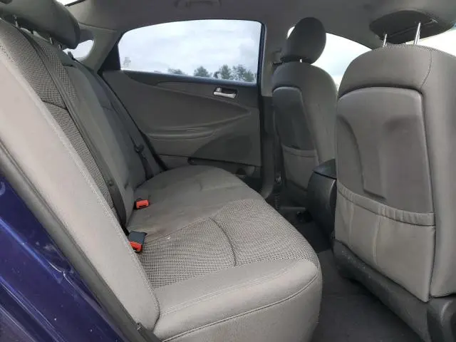 2012 HYUNDAI SONATA GLS  