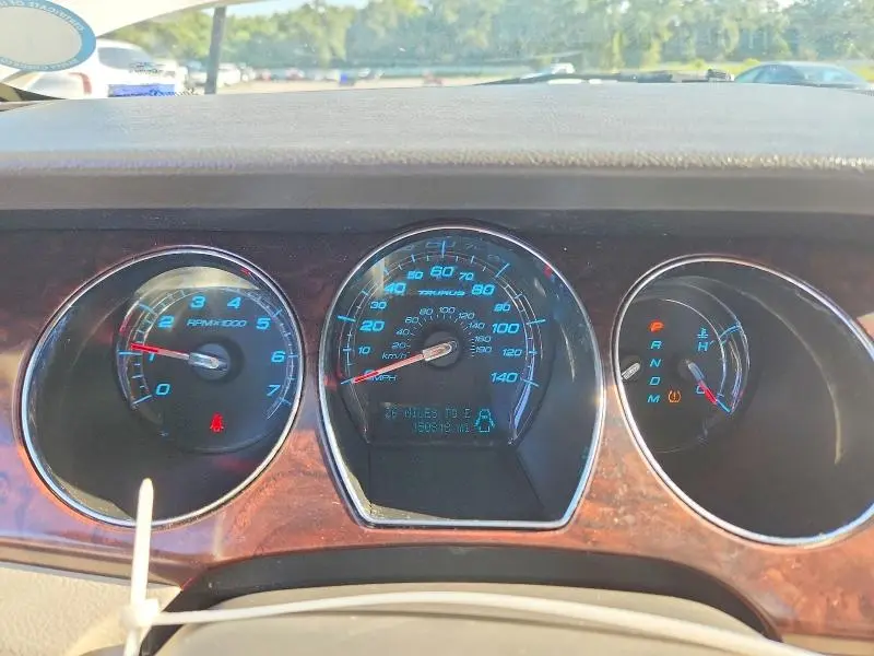 2010 FORD TAURUS SEL  
