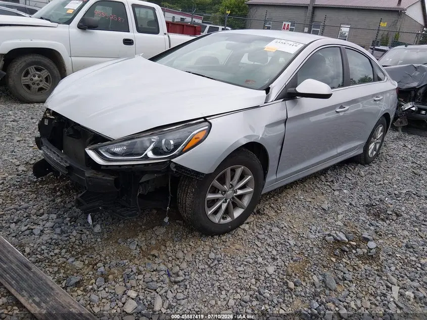 2019 HYUNDAI SONATA SE