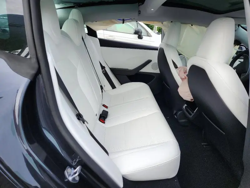 2026 TESLA MODEL 3   
