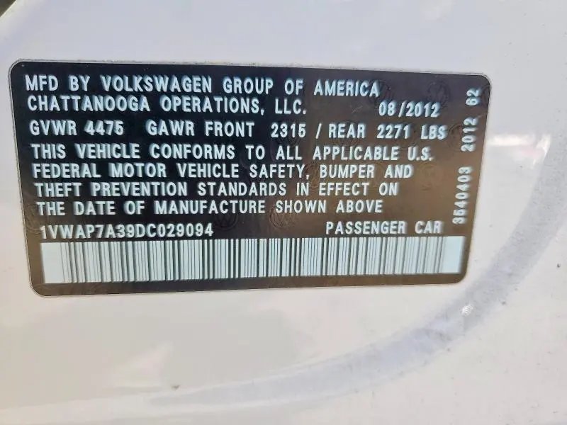 2013 VOLKSWAGEN PASSAT S  