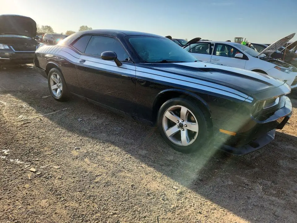 2012 DODGE CHALLENGER SXT  