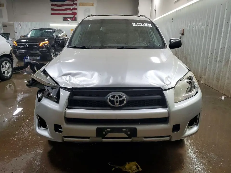 2012 TOYOTA RAV4 BASE  