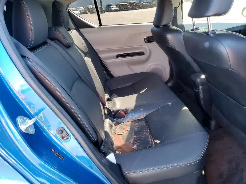 2014 TOYOTA PRIUS C FOUR  