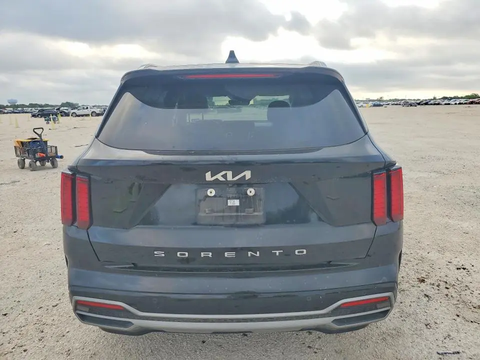 2022 KIA SORENTO S  