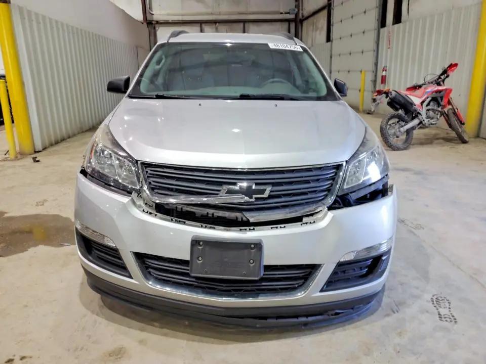 2017 CHEVROLET TRAVERSE LS  