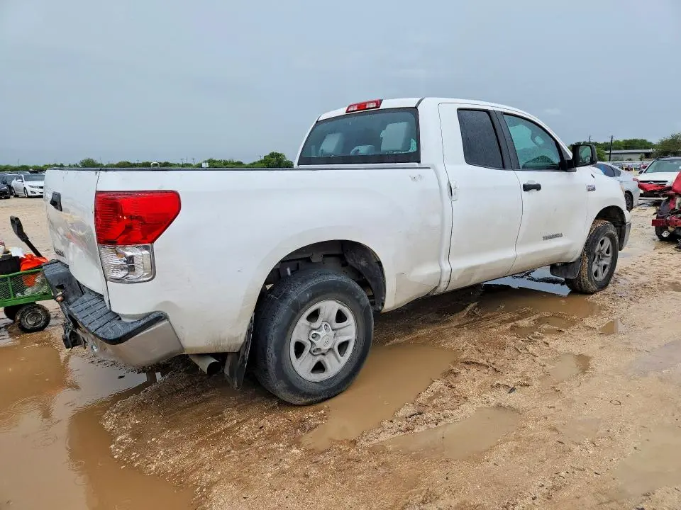 2013 TOYOTA TUNDRA DOUBLE CAB SR5  