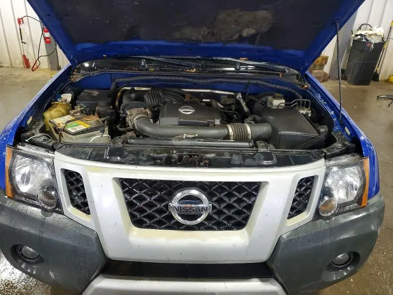 2012 NISSAN XTERRA X  