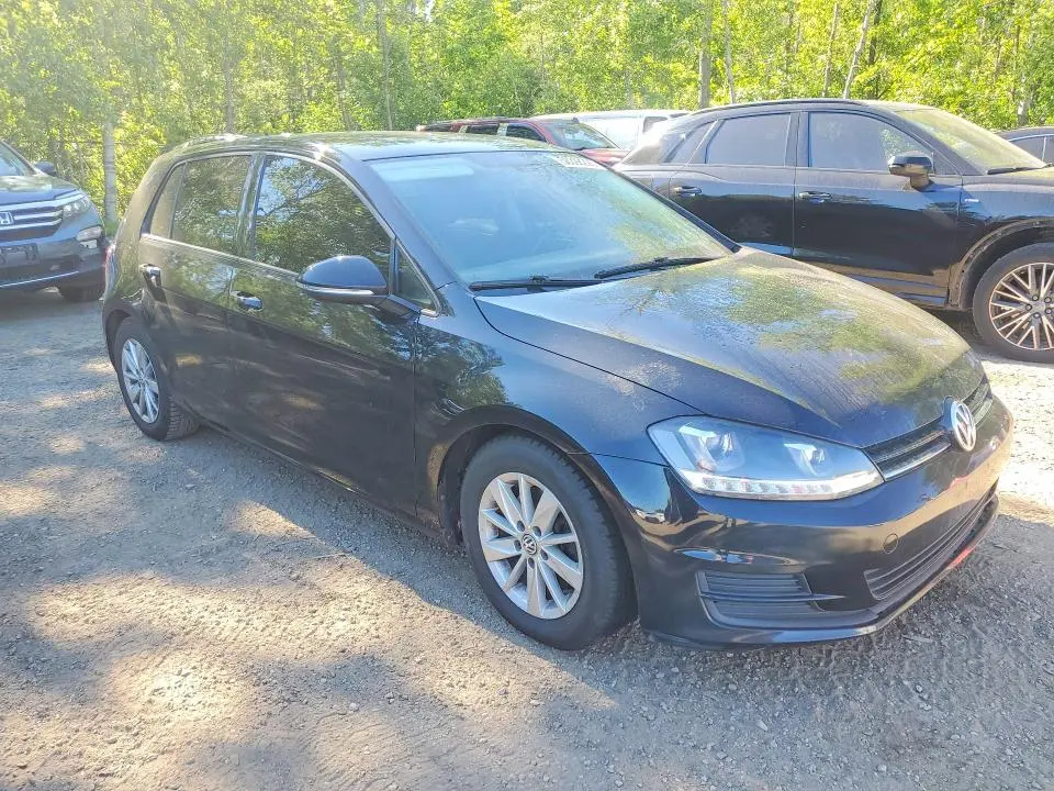 2016 VOLKSWAGEN GOLF S/SE  