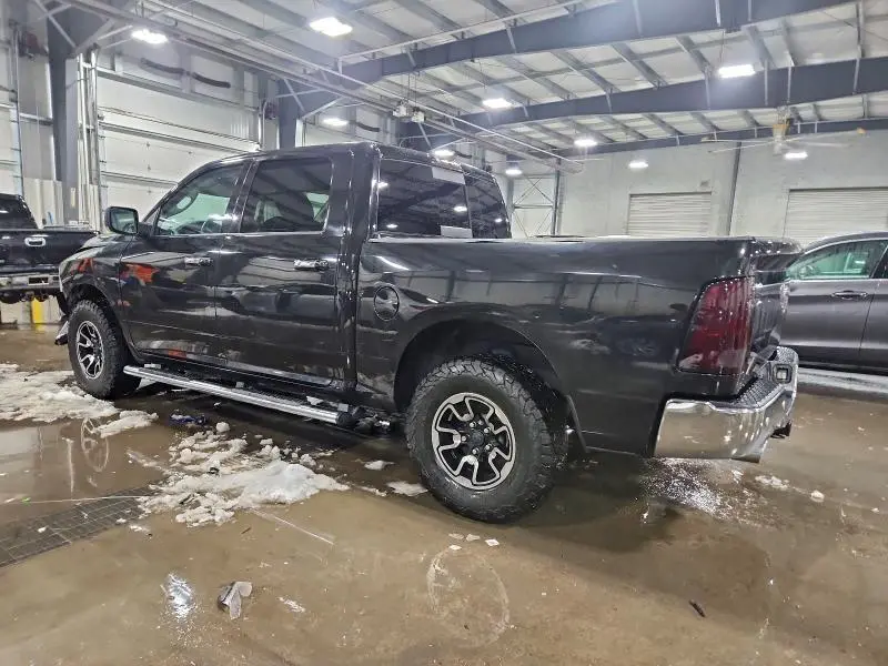 2017 RAM 1500 SLT  