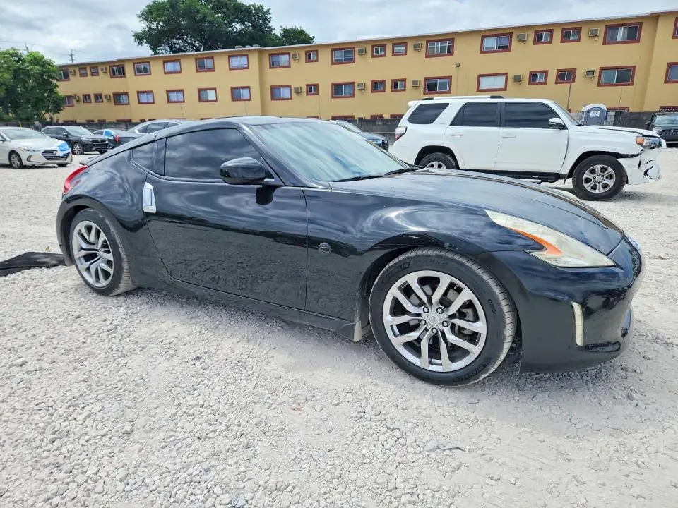 2014 NISSAN 370Z TOURING  