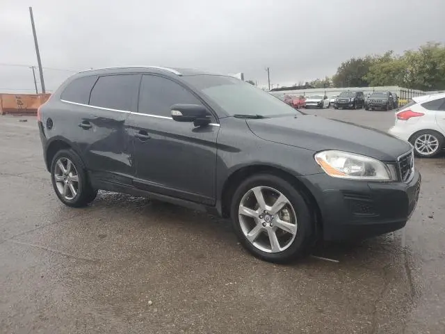 2013 VOLVO XC60 3.2  