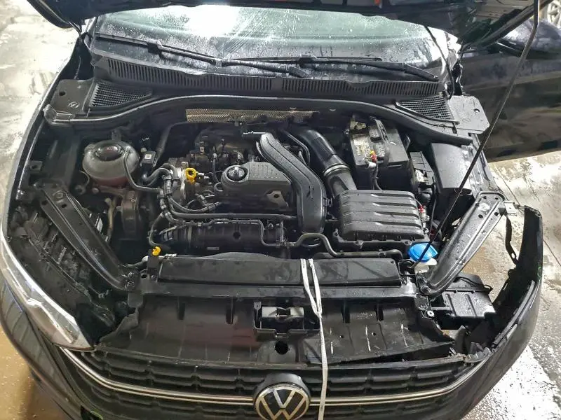 2024 VOLKSWAGEN JETTA SPORT  