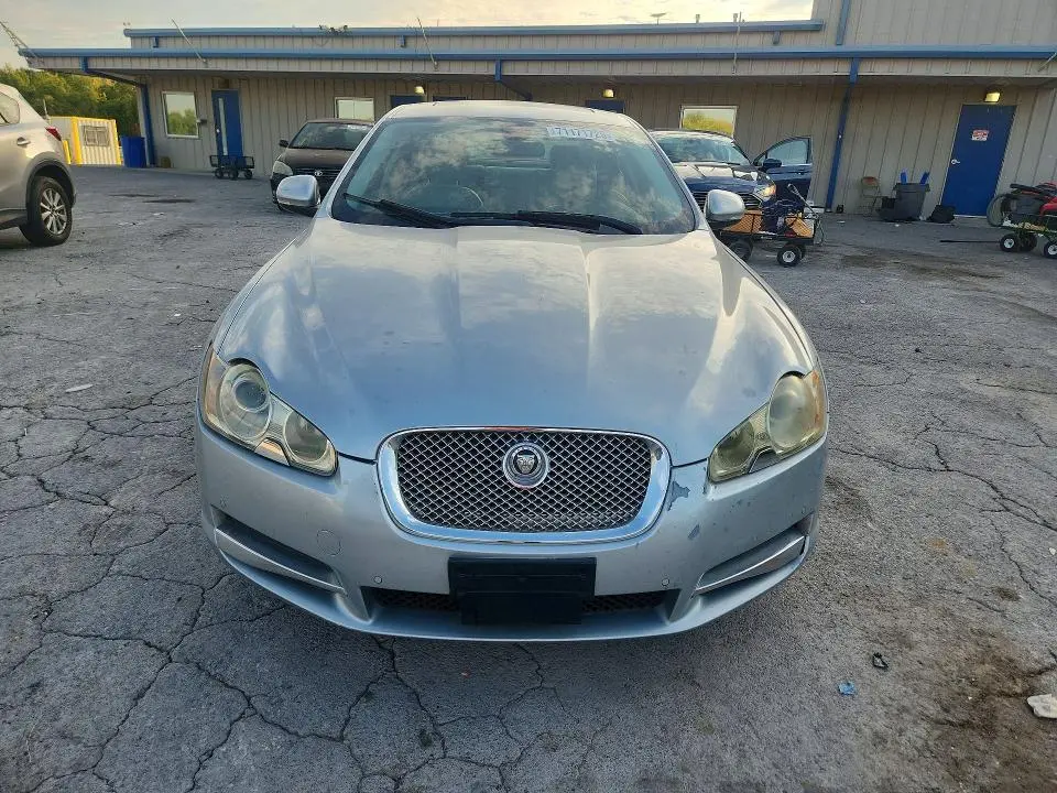 2010 JAGUAR XF PREMIUM  