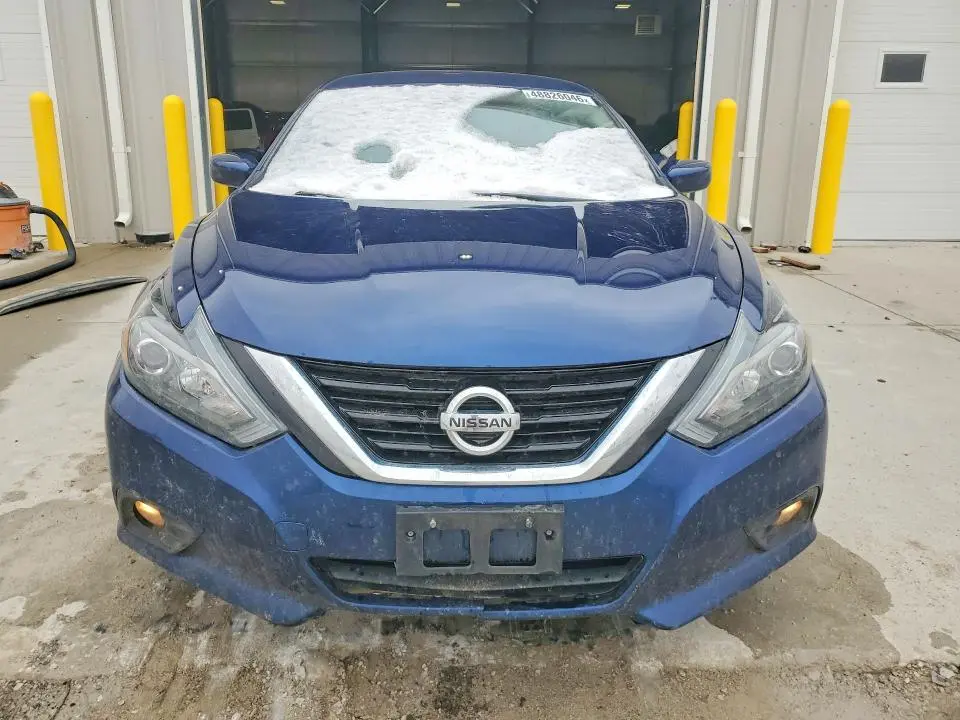 2017 NISSAN ALTIMA 2.5 SR  