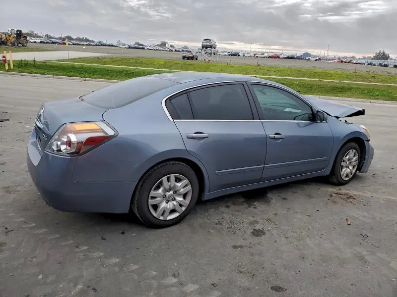 2011 NISSAN ALTIMA BASE  