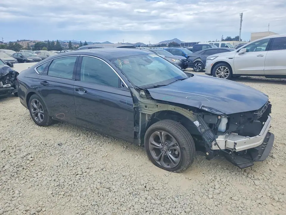 2024 HONDA ACCORD EX  