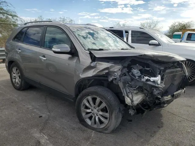 2011 KIA SORENTO BASE  