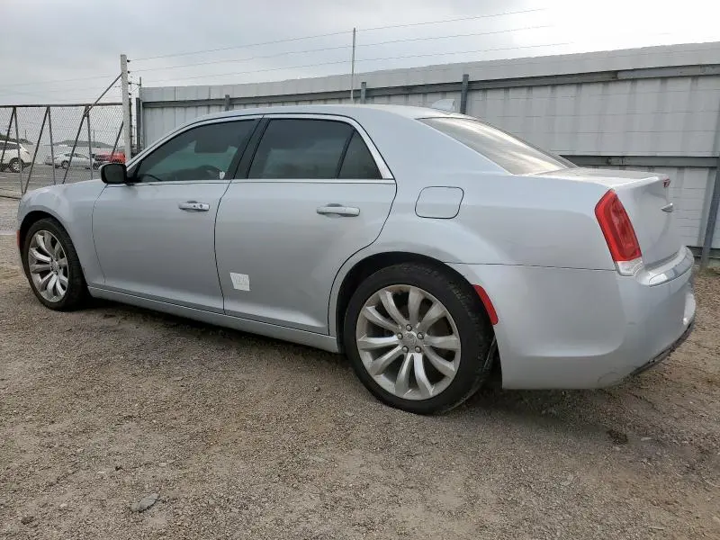 2019 CHRYSLER 300 TOURING  