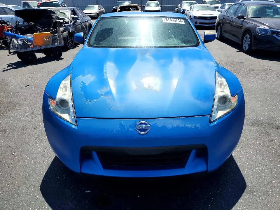 2011 NISSAN 370Z BASE  